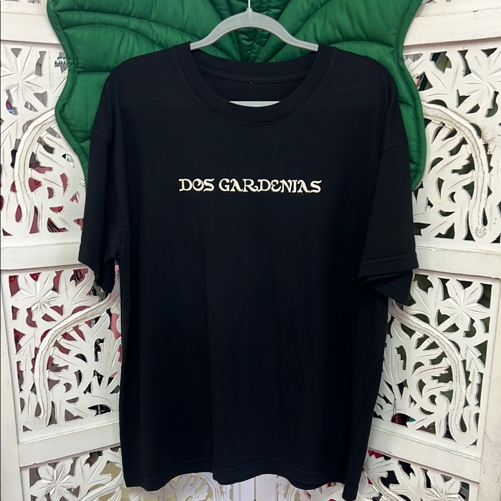 Dos Gardenias embroidered logo black shirt. Unisex. P2P 24”